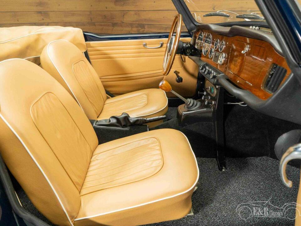 Afbeelding 8/19 van Triumph TR 4A (1967)