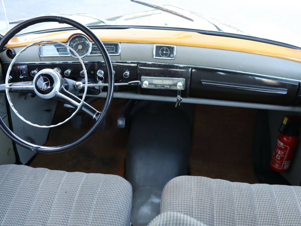 Image 5/50 of Mercedes-Benz 180 D (1958)