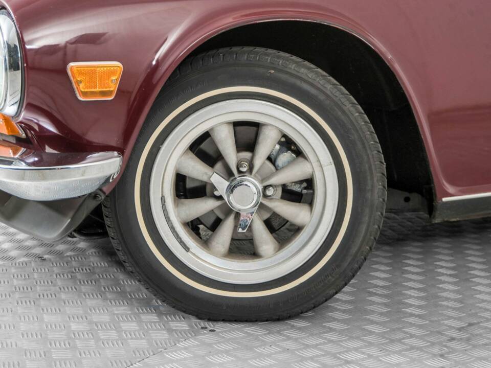 Image 4/50 of Triumph TR 6 PI (1969)