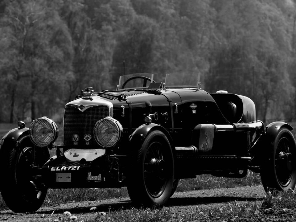 Image 2/4 of Riley 12/6 Kestrel Special (1938)