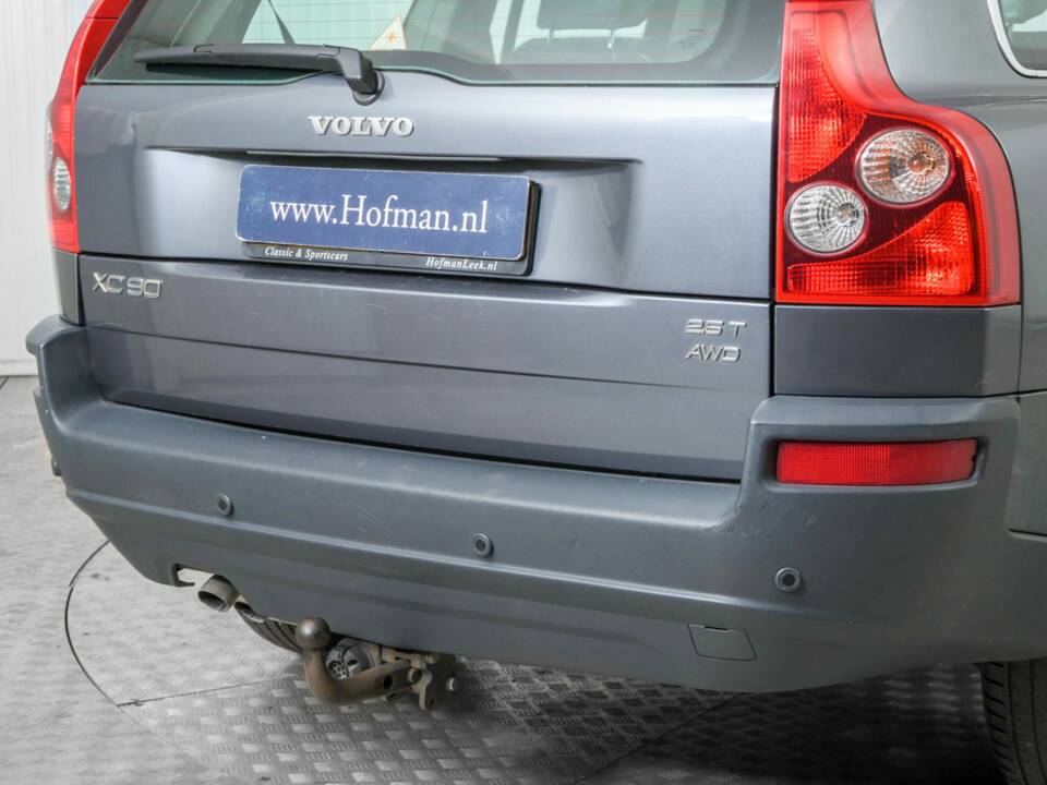 Image 22/43 of Volvo XC90 2.5T (2005)