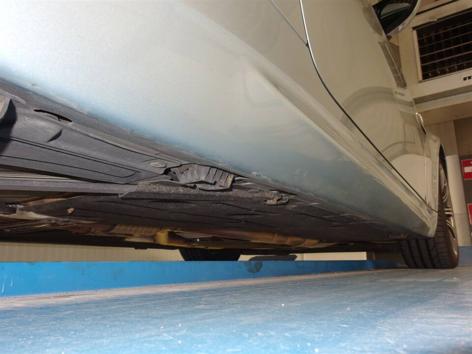 Image 81/98 de BMW M3 (2011)