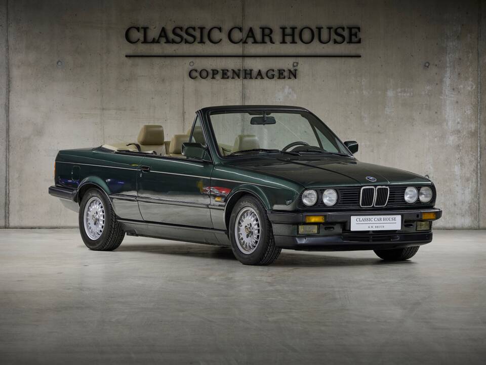 Image 10/90 of BMW 325i (1987)
