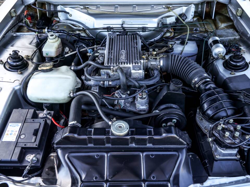 Image 47/50 of Ford Capri 2,8i (1987)