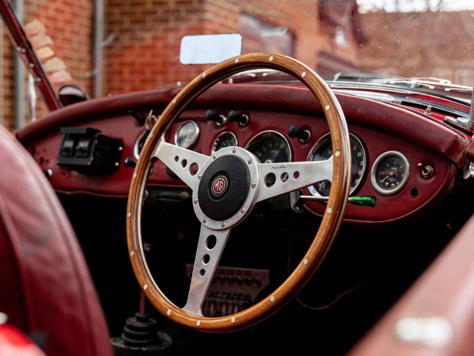 Bild 4/50 von MG MGA 1500 (1956)