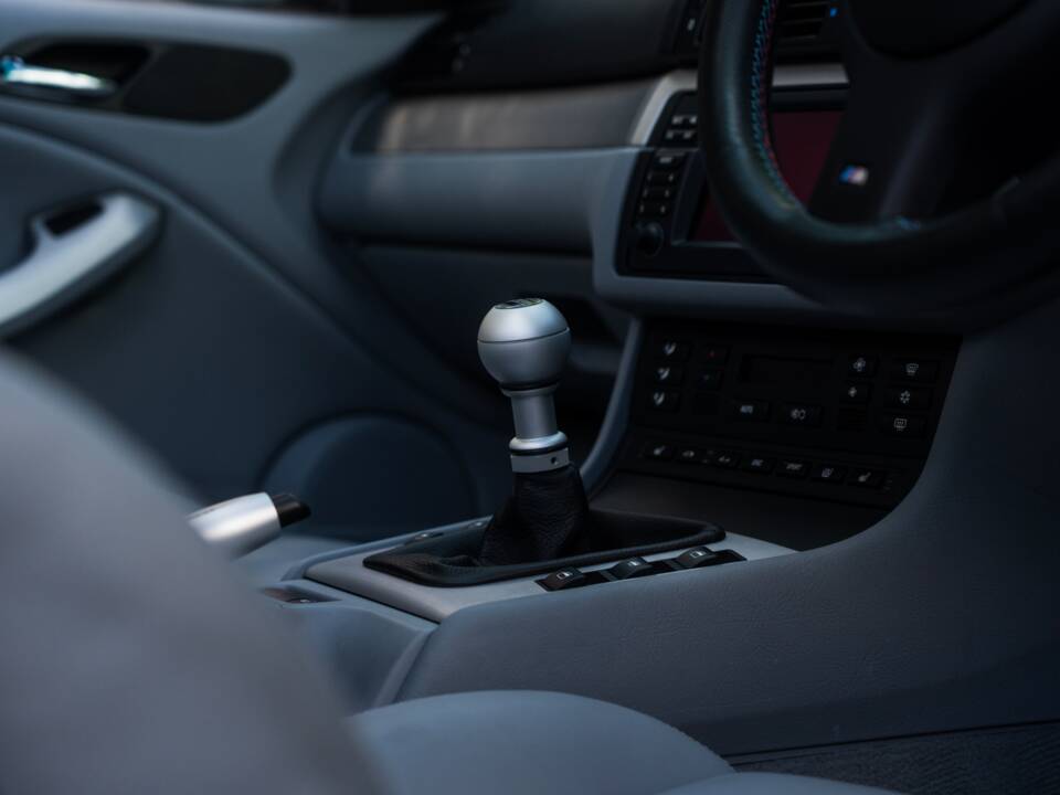 Immagine 49/70 di BMW M3 (2004)