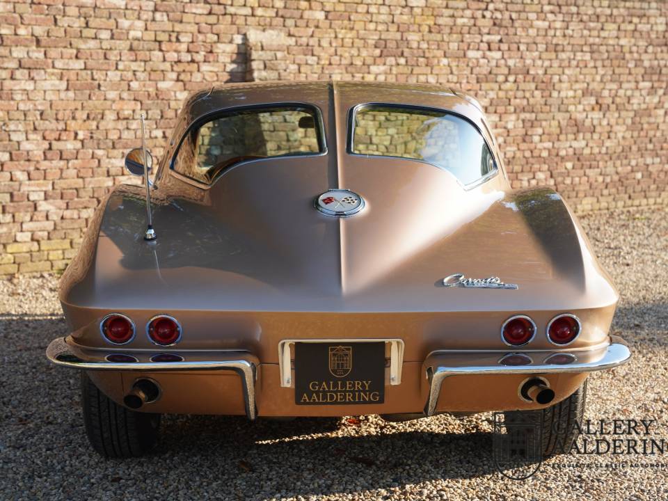 Image 33/50 of Chevrolet Corvette Sting Ray (1963)