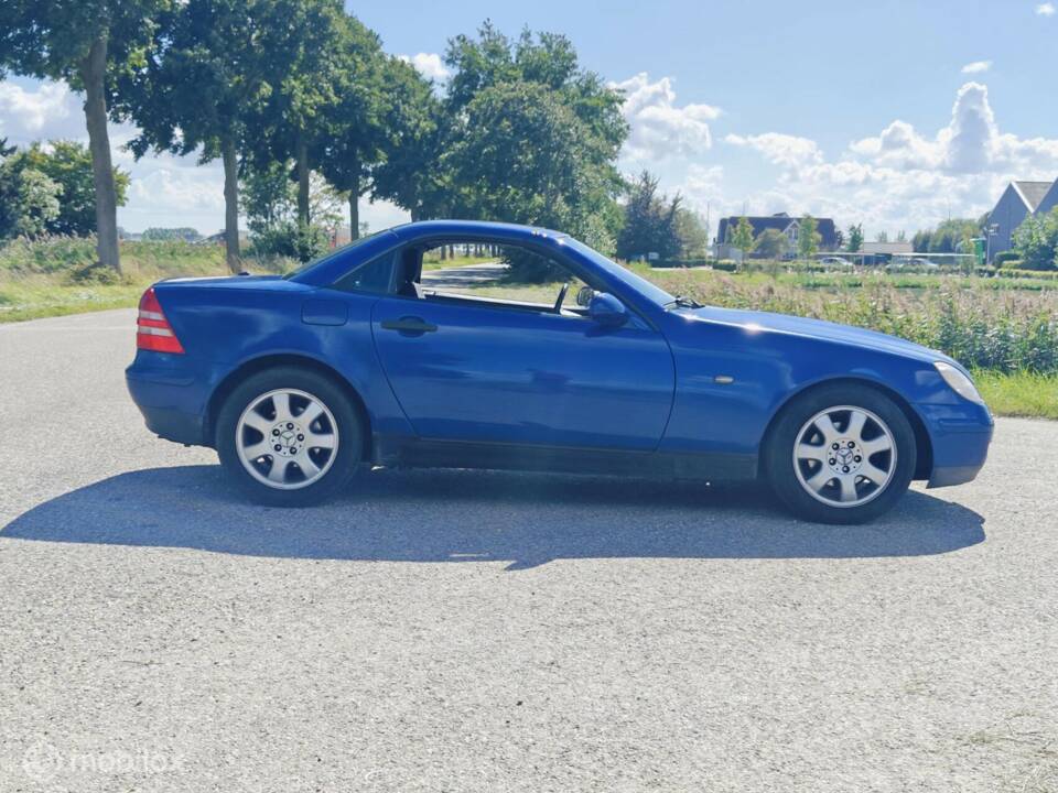 Bild 7/27 von Mercedes-Benz SLK 200 (1999)