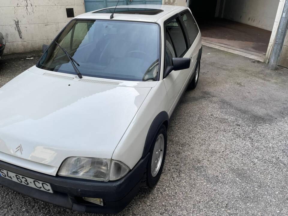 Immagine 3/8 di Citroën AX GTi (1993)