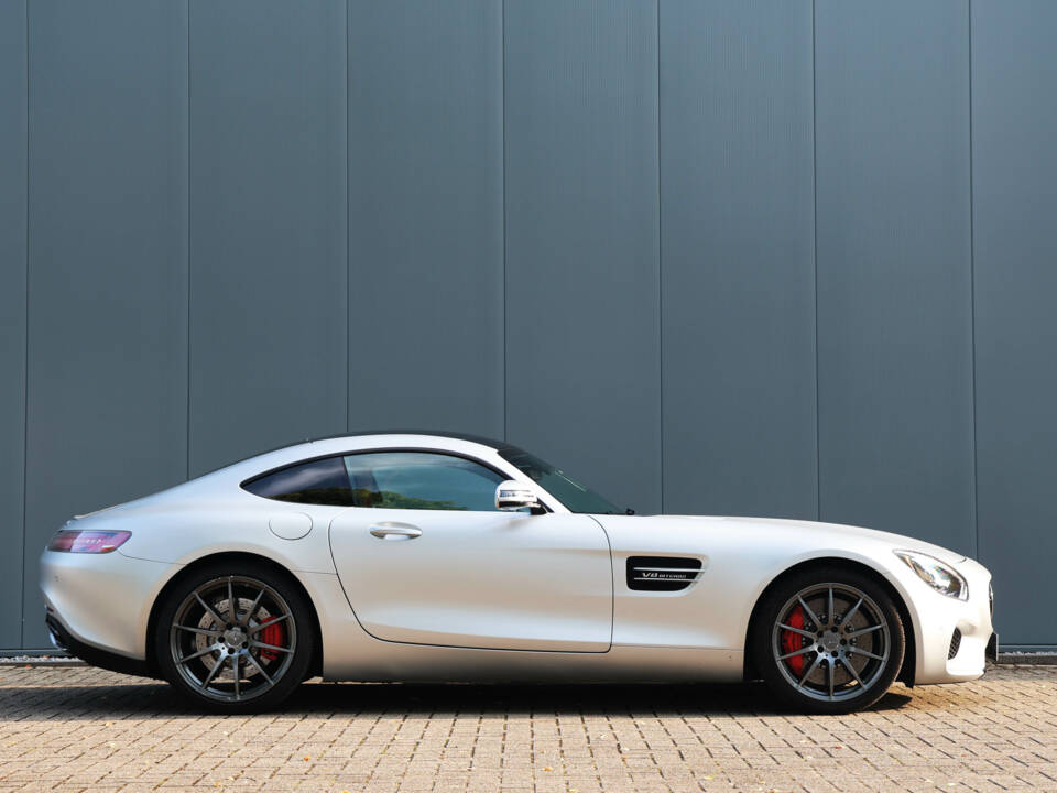 Image 5/56 of Mercedes-AMG GT-S (2017)