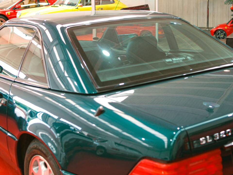 Image 19/50 of Mercedes-Benz SL 320 (1995)