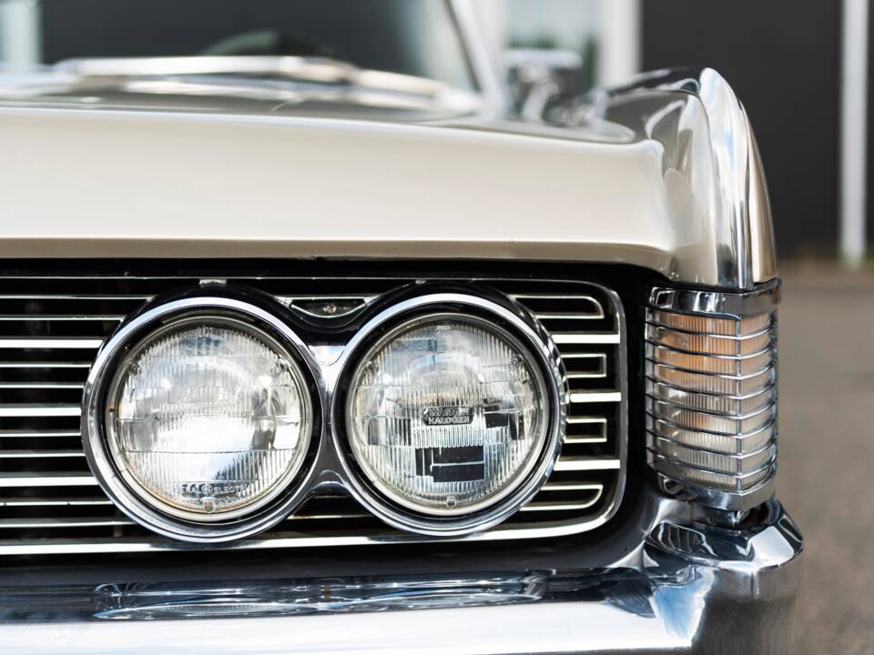 Bild 44/100 von Lincoln Continental Convertible (1965)