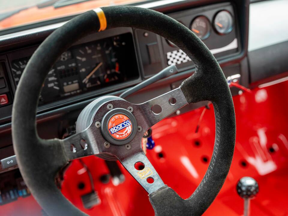 Afbeelding 9/61 van Volkswagen Golf Mk I GTI Pirelli 1.8 (1983)