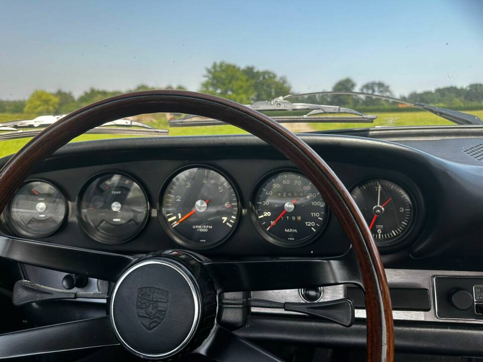 Image 38/44 of Porsche 912 (1968)