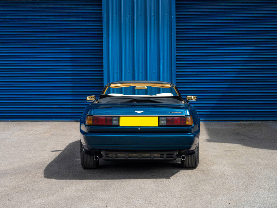 Image 8/36 de Aston Martin Virage Volante (1995)