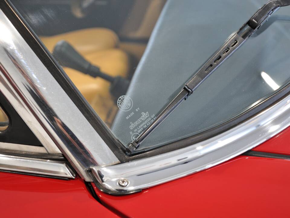 Imagen 16/30 de Alfa Romeo 1.6 Spider (1992)