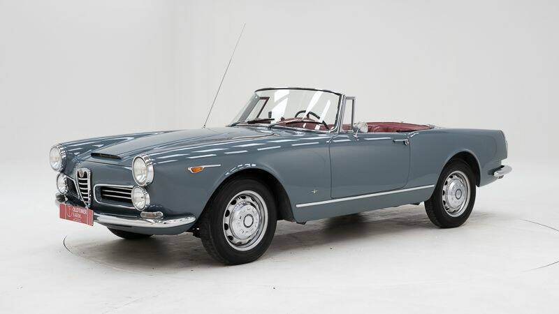 Bild 1/15 von Alfa Romeo 2600 Spider (1965)