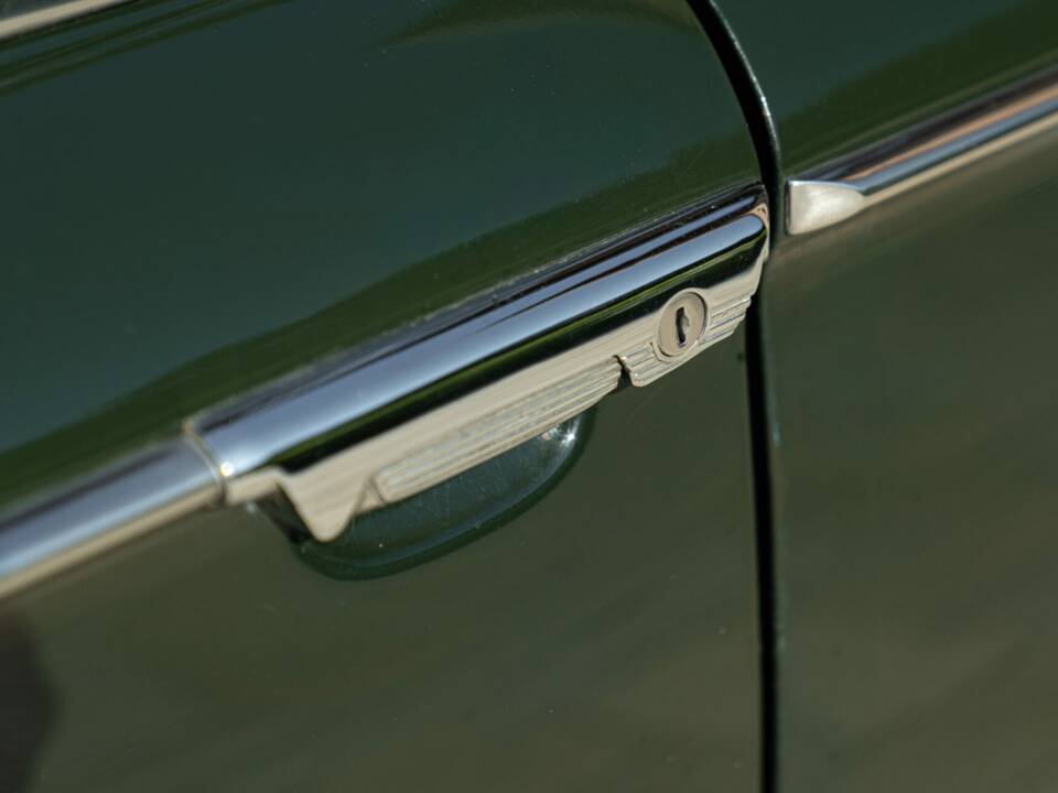 Image 18/50 of FIAT 1500 C (1967)