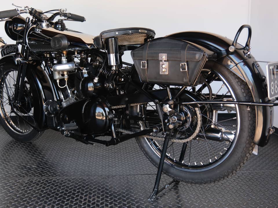 Image 80/99 of Brough-Superior SS 100 (1933)