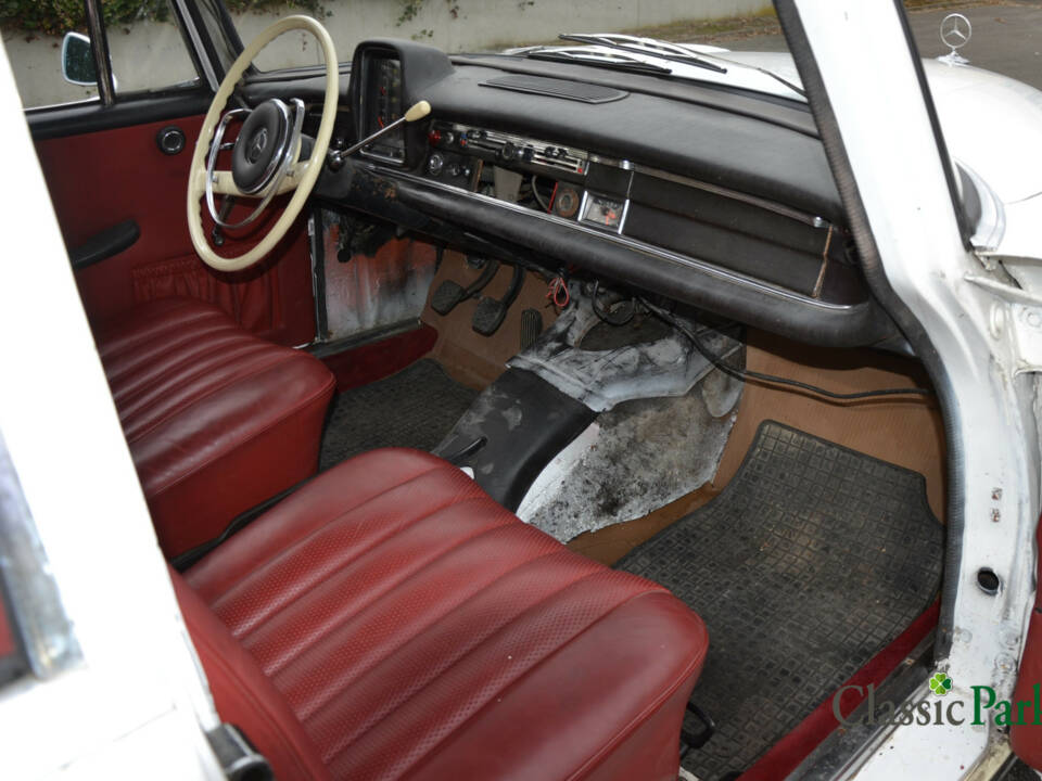 Bild 23/47 von Mercedes-Benz 190 Db (1963)