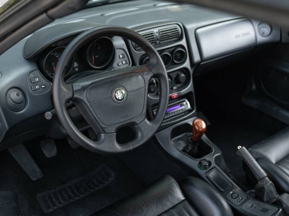 Bild 26/50 von Alfa Romeo Spider 2.0 Twin Spark 16V (1996)