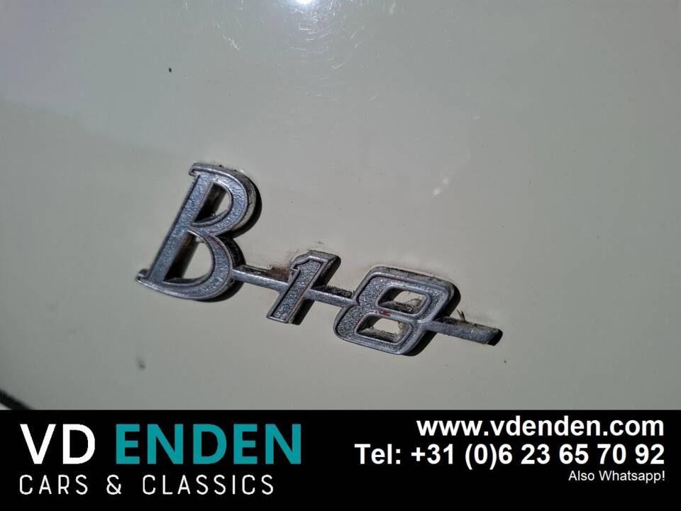 Image 35/41 of Volvo PV 544 Sport (1962)