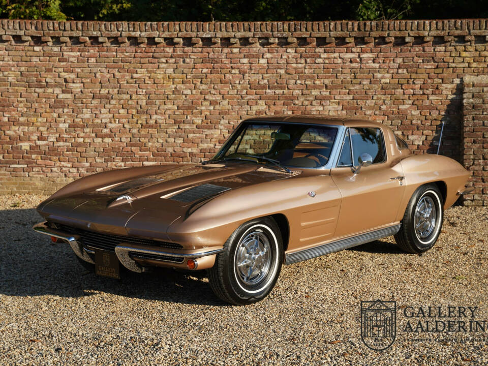 Image 24/50 of Chevrolet Corvette Sting Ray (1963)