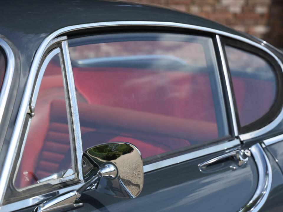 Image 23/50 de Volvo 1800 S (1966)