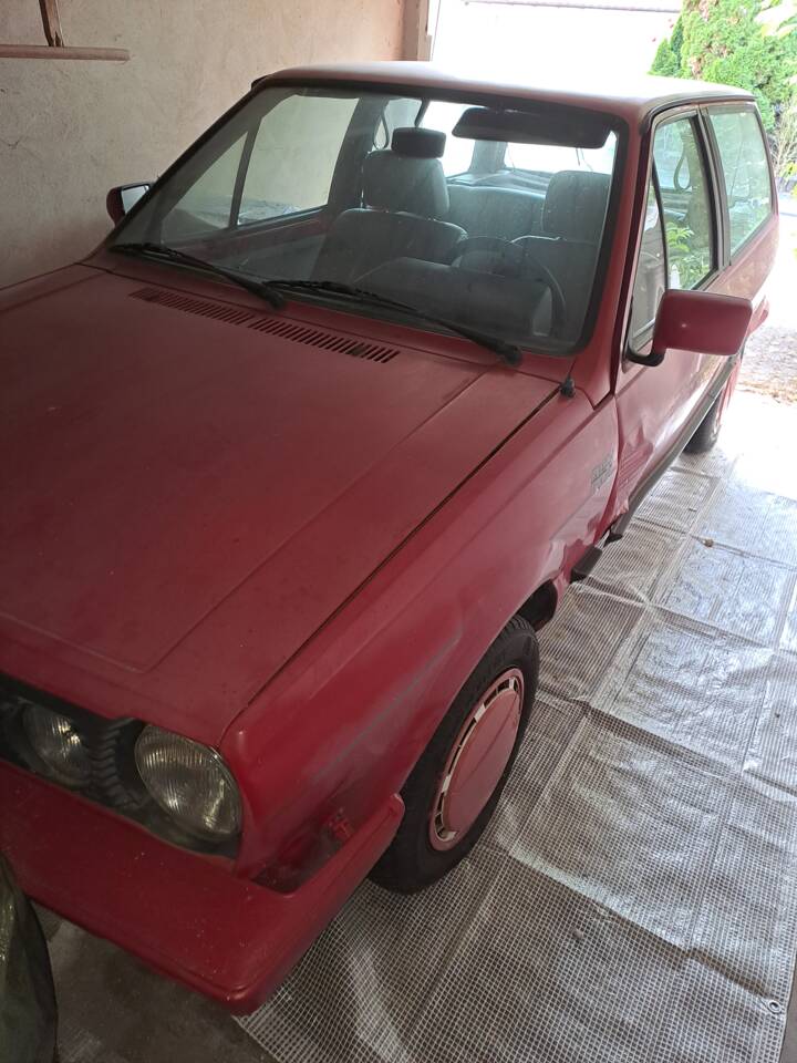 Bild 2/10 von Volkswagen Polo II Steilheck 1.0 (1984)