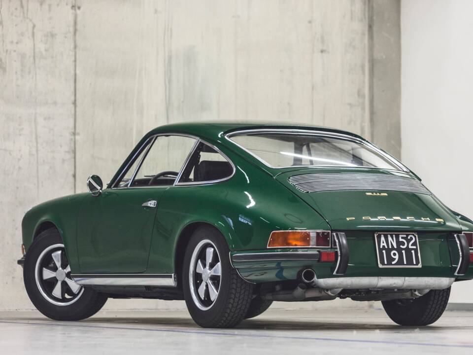 Bild 1/43 von Porsche 911 2.0 E (1969)