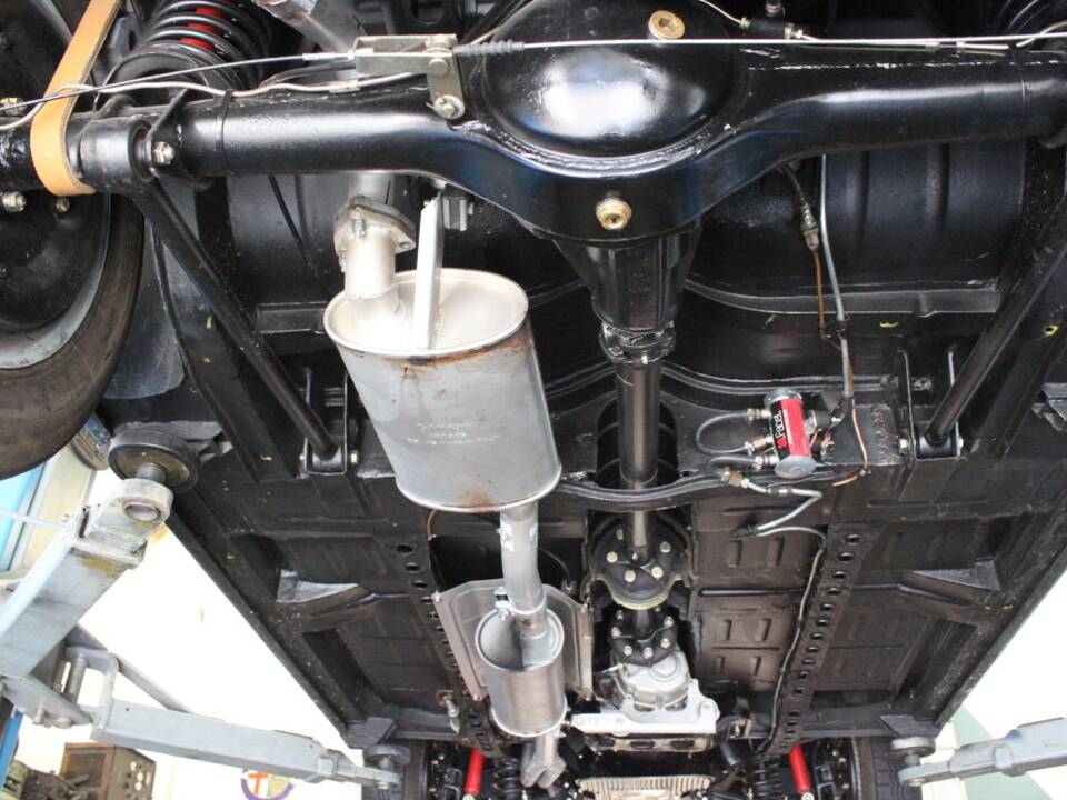 Image 18/20 de Alfa Romeo 2000 Spider (1960)