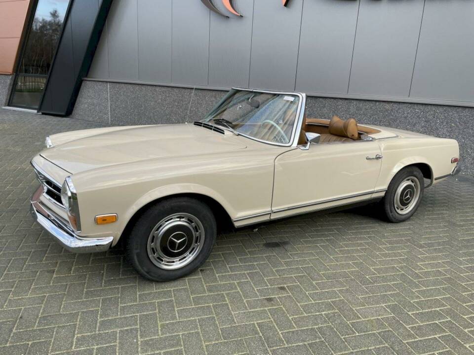 Imagen 3/36 de Mercedes-Benz 280 SL (1970)
