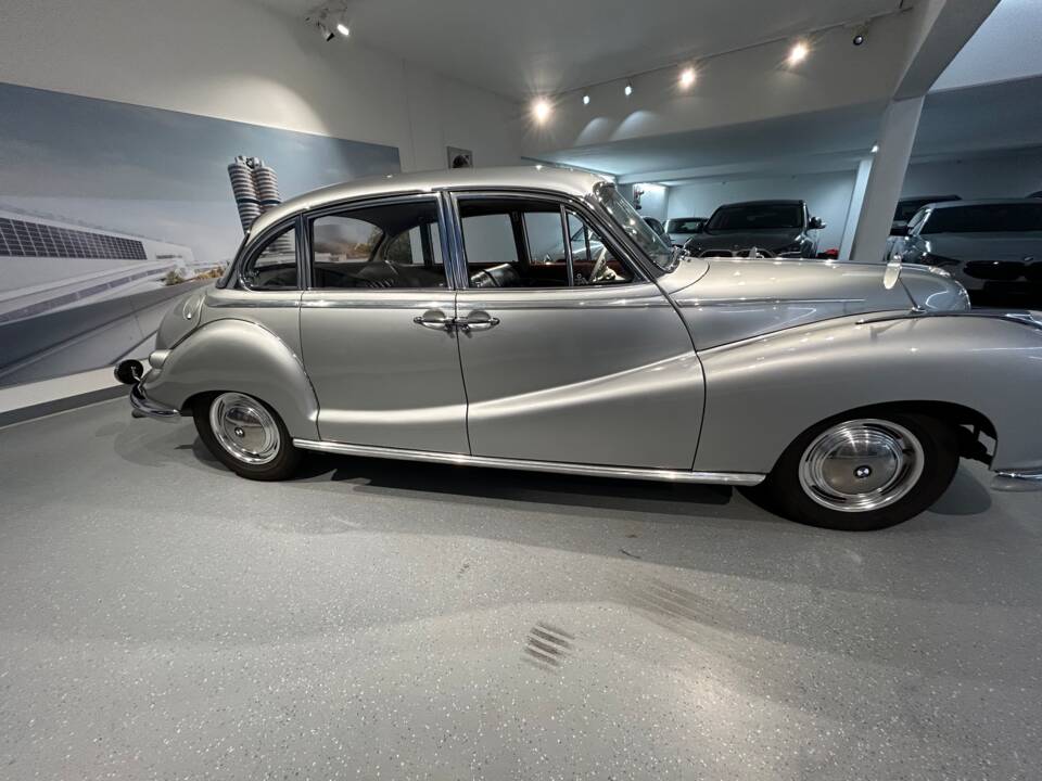 Image 8/32 of BMW 3200 S (1963)
