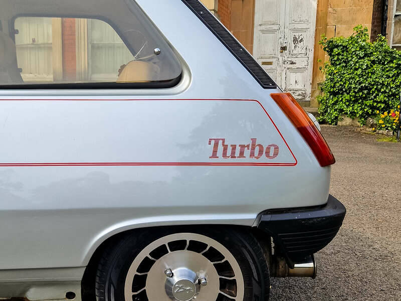 Afbeelding 16/50 van Renault R 5 Alpine Turbo (1984)