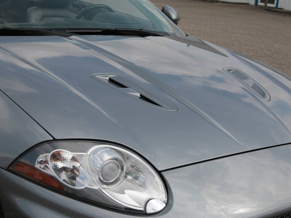 Bild 73/88 von Jaguar XKR (2010)