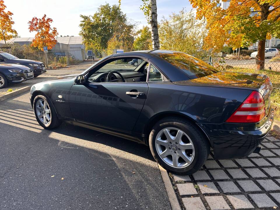 Bild 40/49 von Mercedes-Benz SLK 200 (1998)