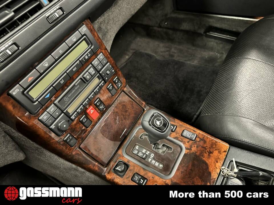 Imagen 13/15 de Mercedes-Benz SL 500 (1997)