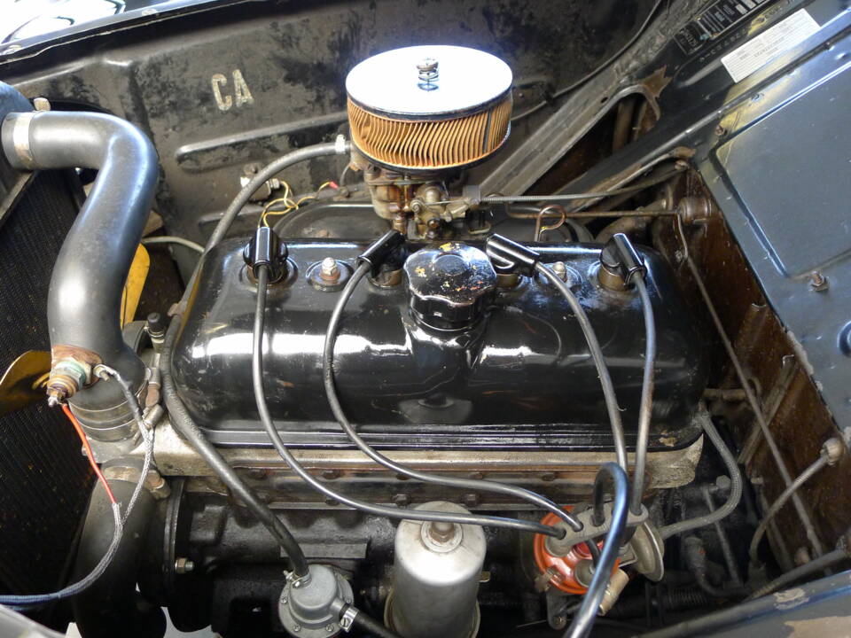 Bild 14/50 von Peugeot 203 C (1955)