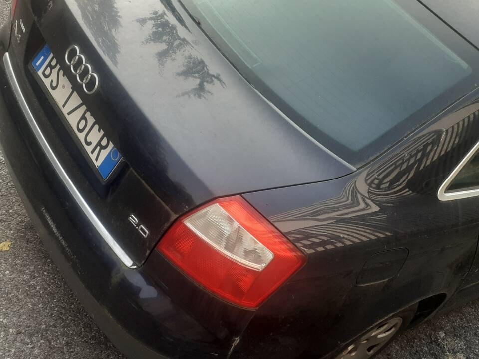 Bild 1/7 von Audi A4 2.0 (2001)