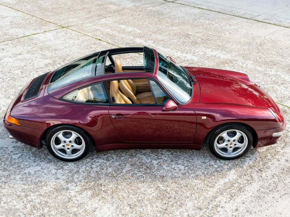 Bild 4/52 von Porsche 911 Targa (1997)