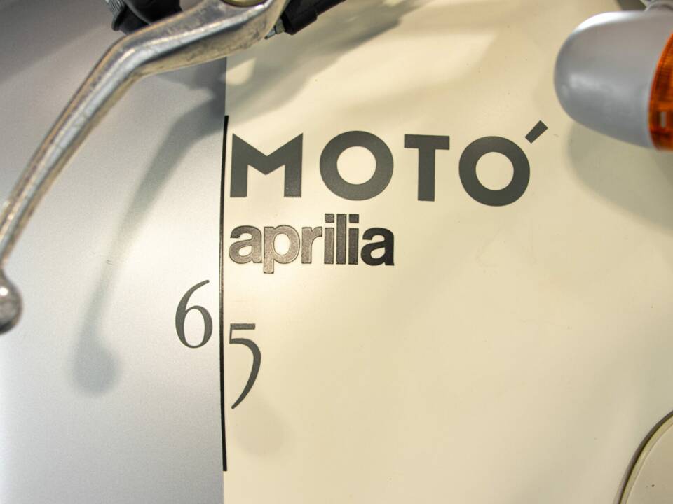 Bild 42/50 von Aprilia Moto 6.5 (2000)