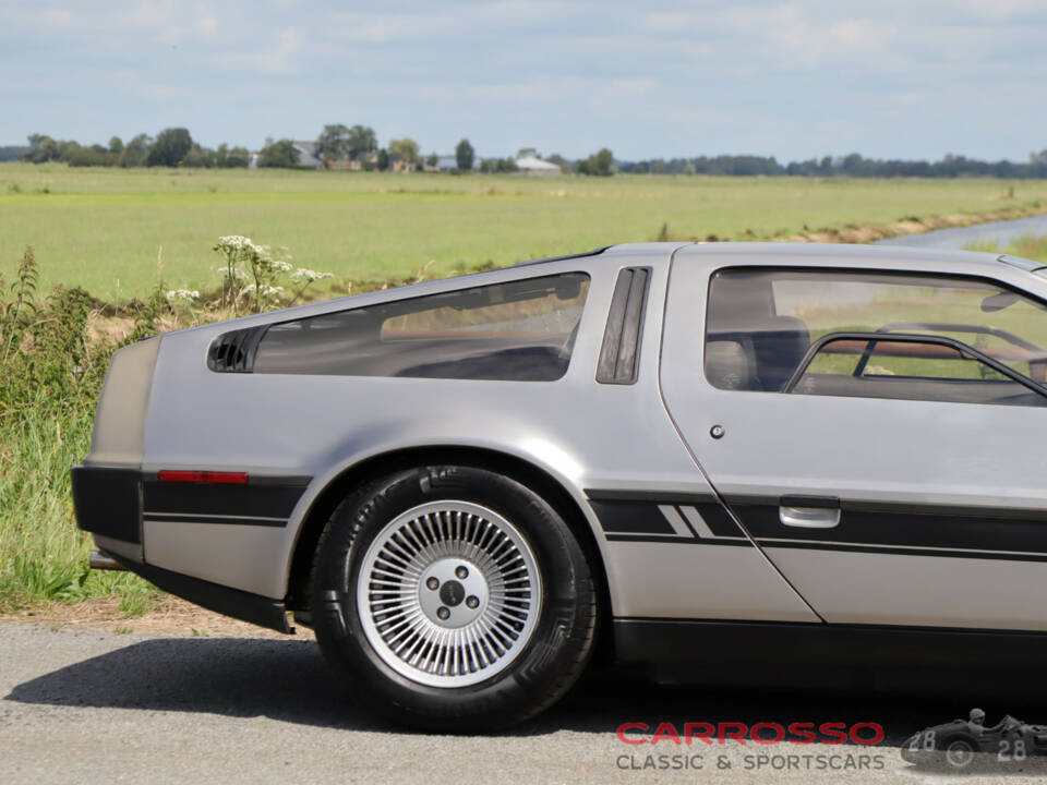 Immagine 13/32 di DeLorean DMC-12 (1981)