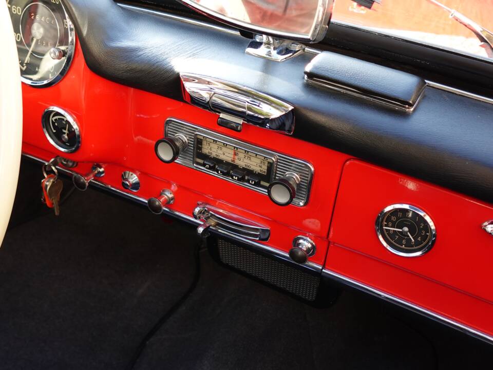 Bild 11/38 von Mercedes-Benz 190 SL (1961)