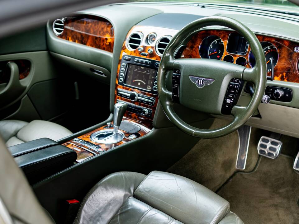 Image 4/50 de Bentley Continental GT (2004)