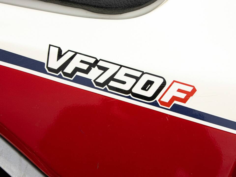 Immagine 45/50 di Honda VF 750 (1983)