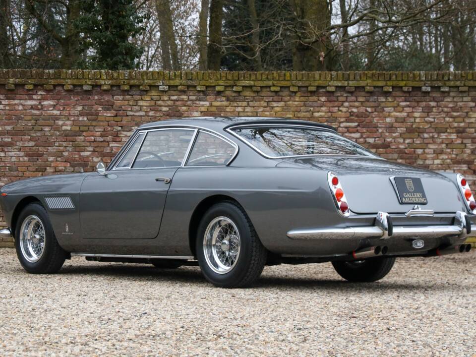 Image 2/50 of Ferrari 250 GT/E (1962)