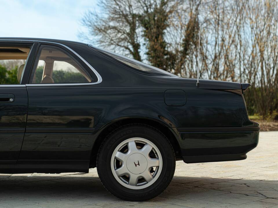 Bild 16/50 von Honda Legend (1992)