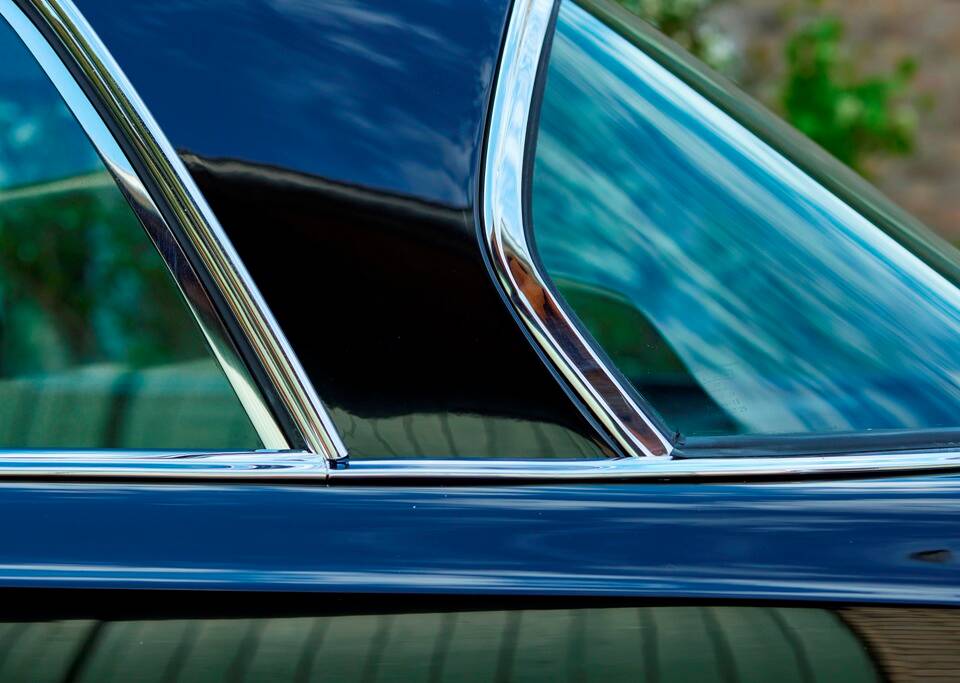 Image 72/188 of Mercedes-Benz 280 SE 3,5 (1971)