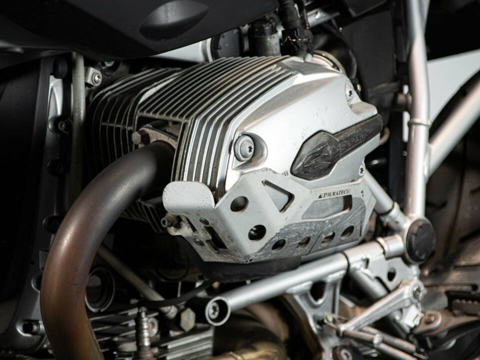 Imagen 40/50 de BMW DUMMY (2006)