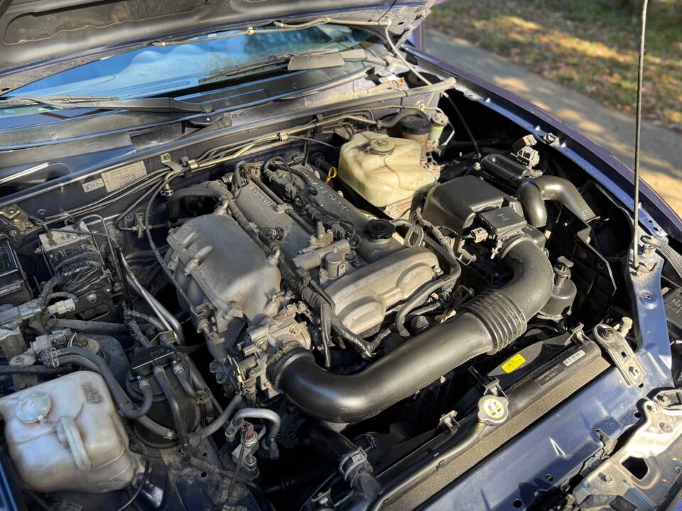 Imagen 32/43 de Mazda MX-5 1.8 (2001)